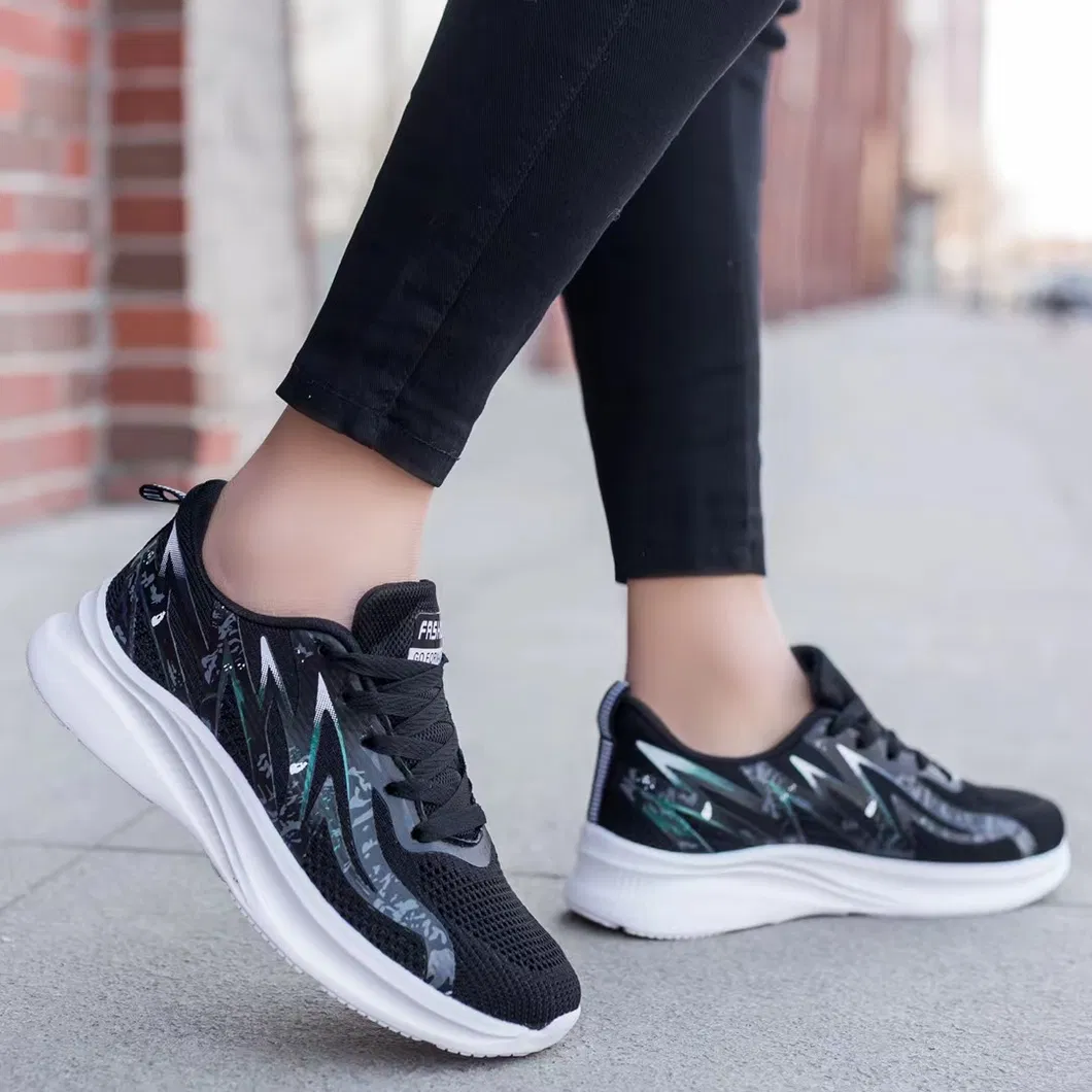 Zapatillas deportivas cómodas para mujeres y hombres, 2024 Zapatillas de correr de marca, zapatos de ocio populares, calzado en stock de bajo MOQ, nuevo estilo de zapatos deportivos de moda