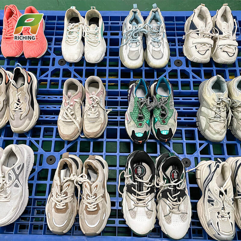 Zapatos de tacón alto Lebel para mujeres, zapatos de marca de segunda mano usados