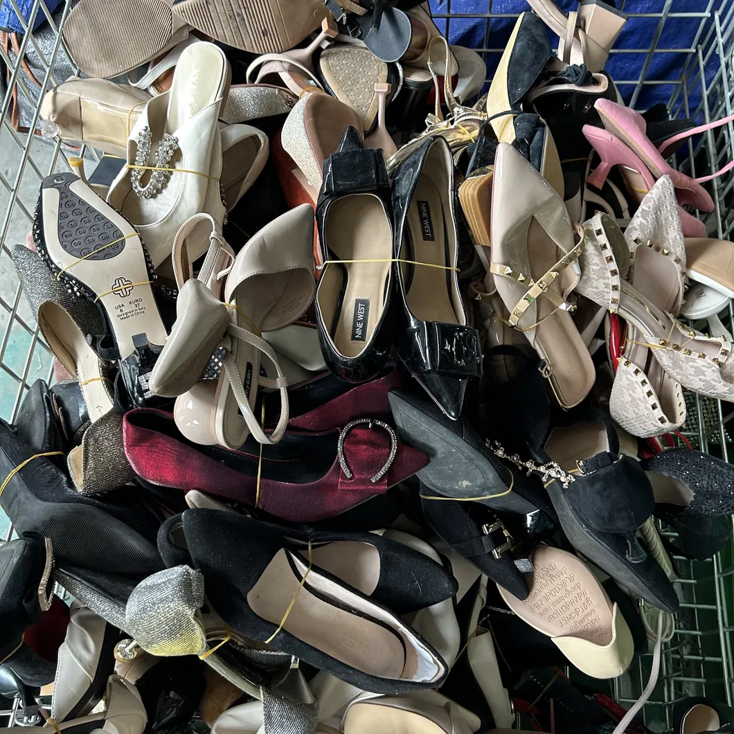 Sandalias de marca de moda de segunda mano