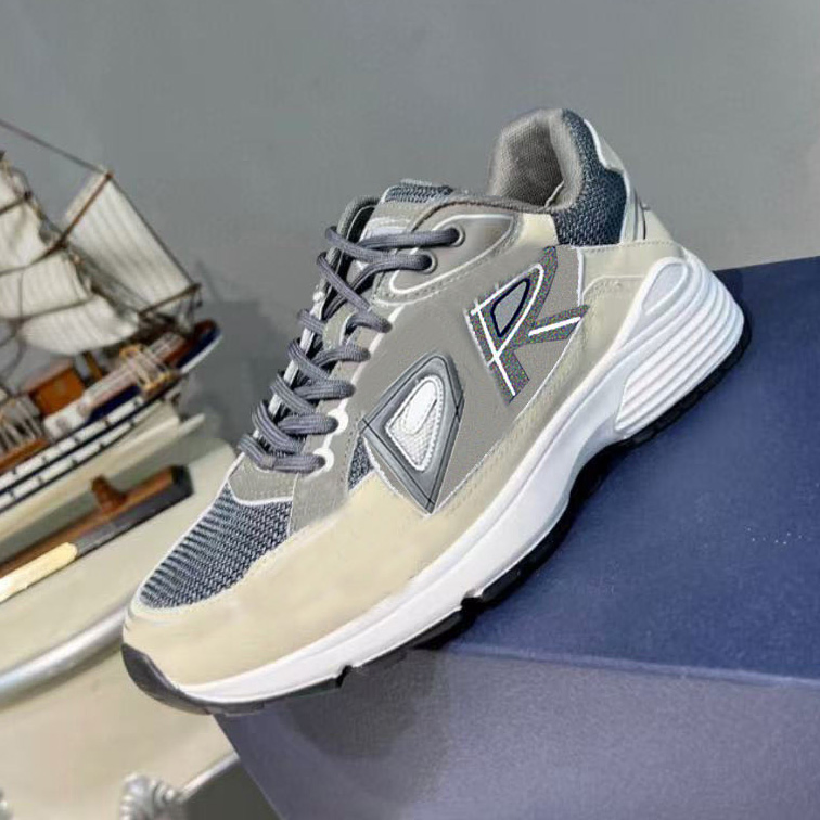 Zapatillas deportivas casuales originales para hombres y mujeres, diseñadas en Putian, calzado atlético de alta calidad y estilo, réplicas AAA de moda
