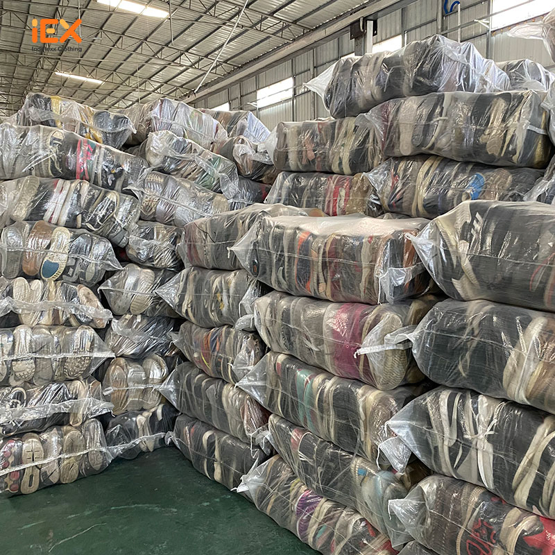 Exportación a granel de zapatos de tacón alto usados para mujeres en el Reino Unido