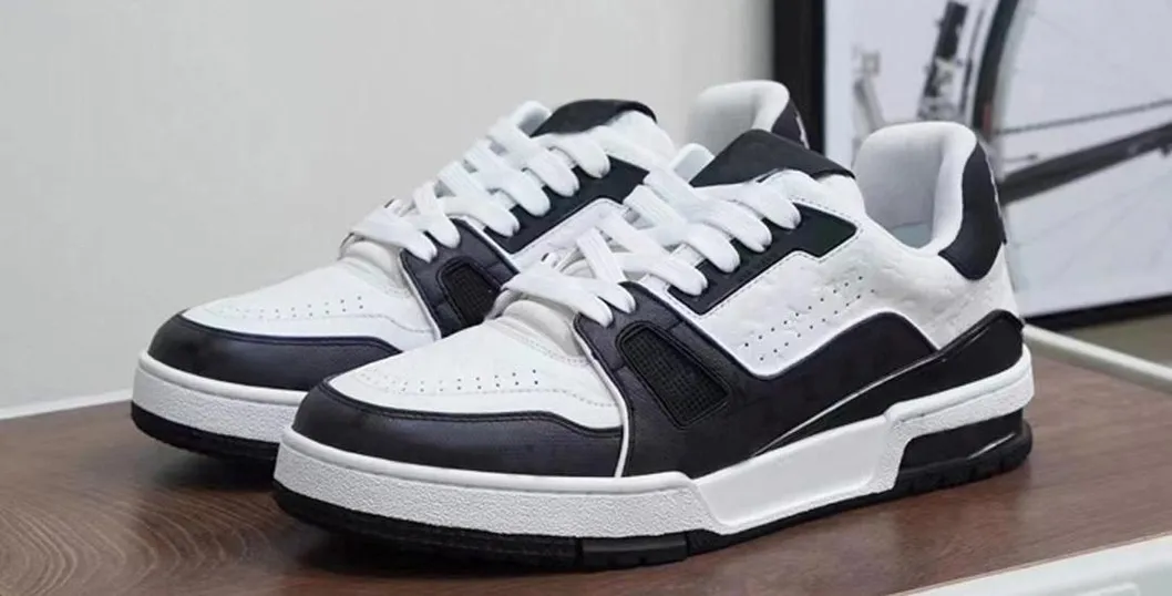 Zapatillas de diseñador, sandalias de lujo, zapatos para hombres y mujeres, plataformas grabadas, zapatillas clásicas