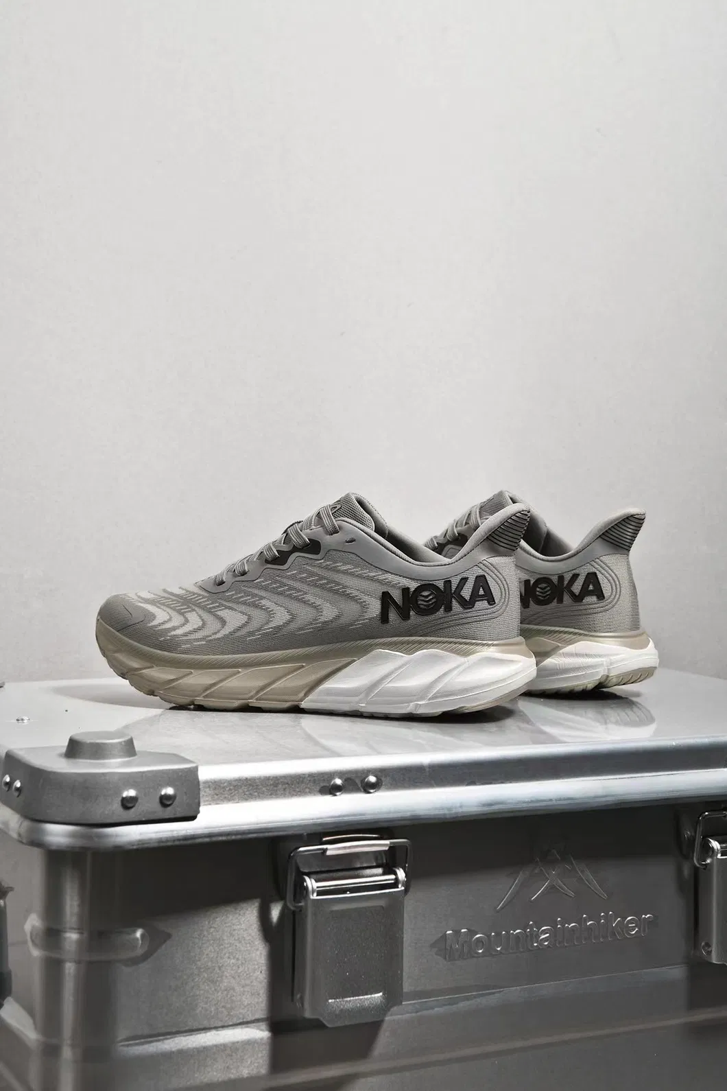 2024 Nuevos Zapatos de Moda Zapatos Deportivos Marca Calzado, Nuevo Estilo Casual Zapatillas para Correr para Hombres, Stock de Bajo MOQ Zapatos de Ocio Cómodos