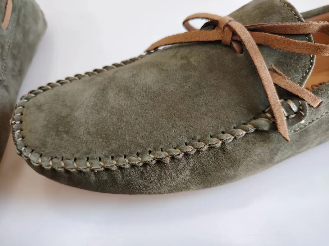 Mocasines de ante de vaca para hombre, zapatos casuales de gran tamaño