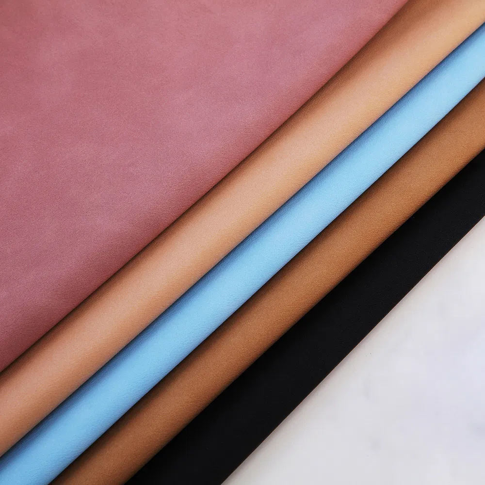 Muestra gratuita de tela de cuero sintético ecológico de material artificial, hecho en China para sillas, zapatos, bolsos, asientos de coche y tapicería