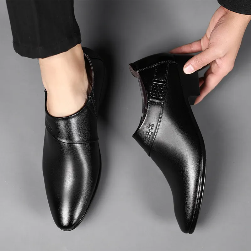 Zapatos de vestir de negocios para hombres de talla grande, zapatos casuales para hombres, zapatos versátiles para bodas