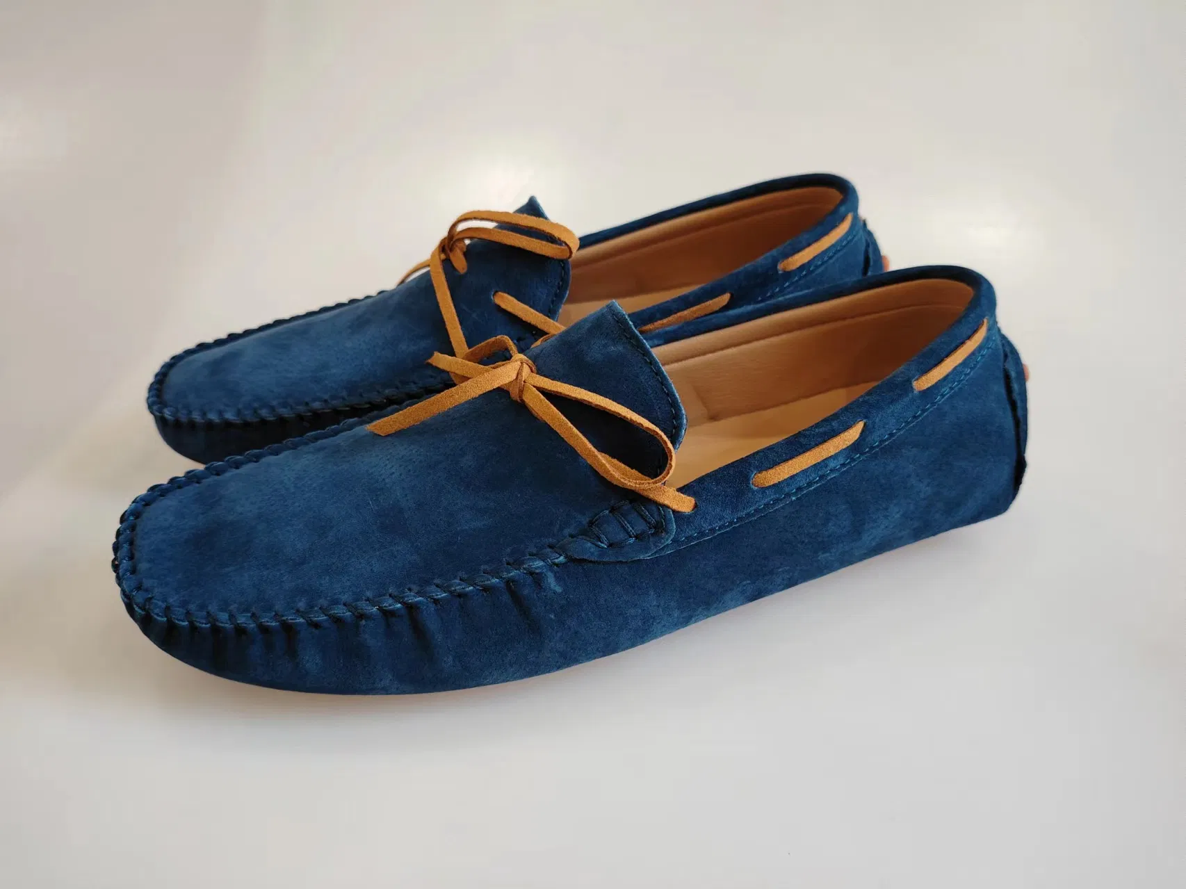 Mocasines de ante de vaca para hombre, zapatos casuales de gran tamaño