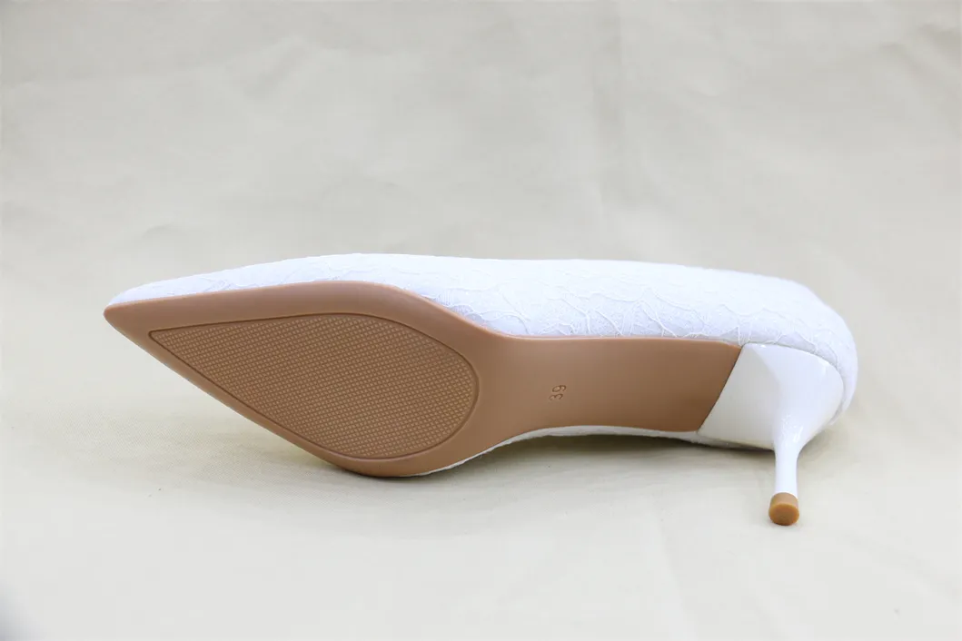Zapato de mujer de diseñador con tacón alto de aguja de encaje floral para fiesta de boda