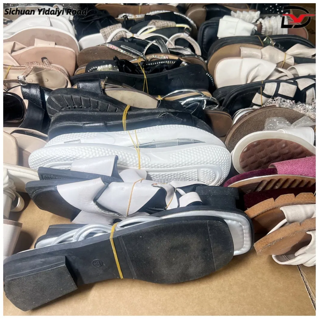 Sandalias casuales deportivas de segunda mano