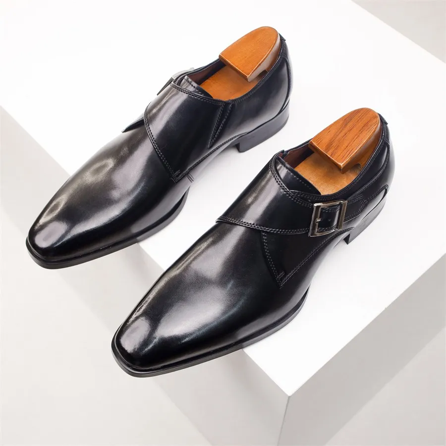 Zapatos de vestir para hombres OEM - Zapatos de cuero genuino personalizables para regalos corporativos