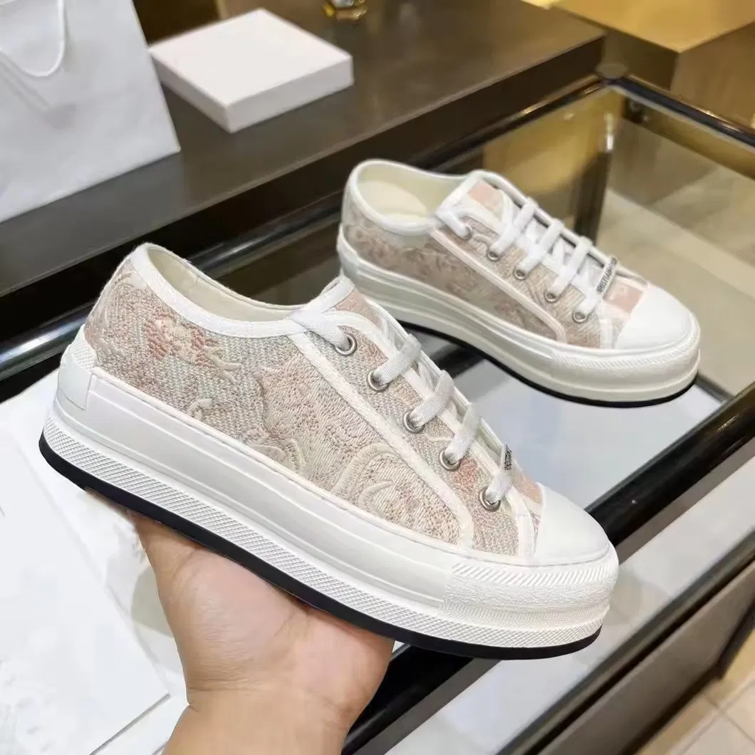 Zapatos de lona de lujo bordados para adultos