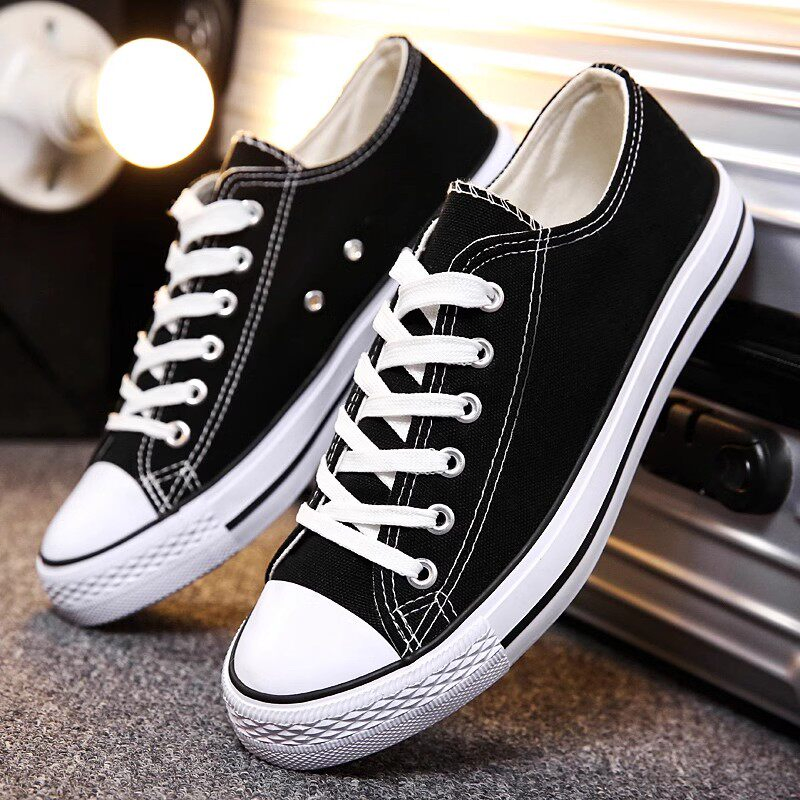Zapatos de lona para hombres, zapatos transpirables de verano antideslizantes, 2026 nuevo estilo, zapatillas sin cordones, zapatos individuales, zapatos deportivos y casuales