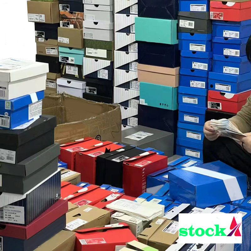 Zapatillas de tenis deportivas para correr de marca de lujo, diseñadores para hombres y mujeres, zapatillas de diseñador a la moda - zapatos y zapatillas de lujo