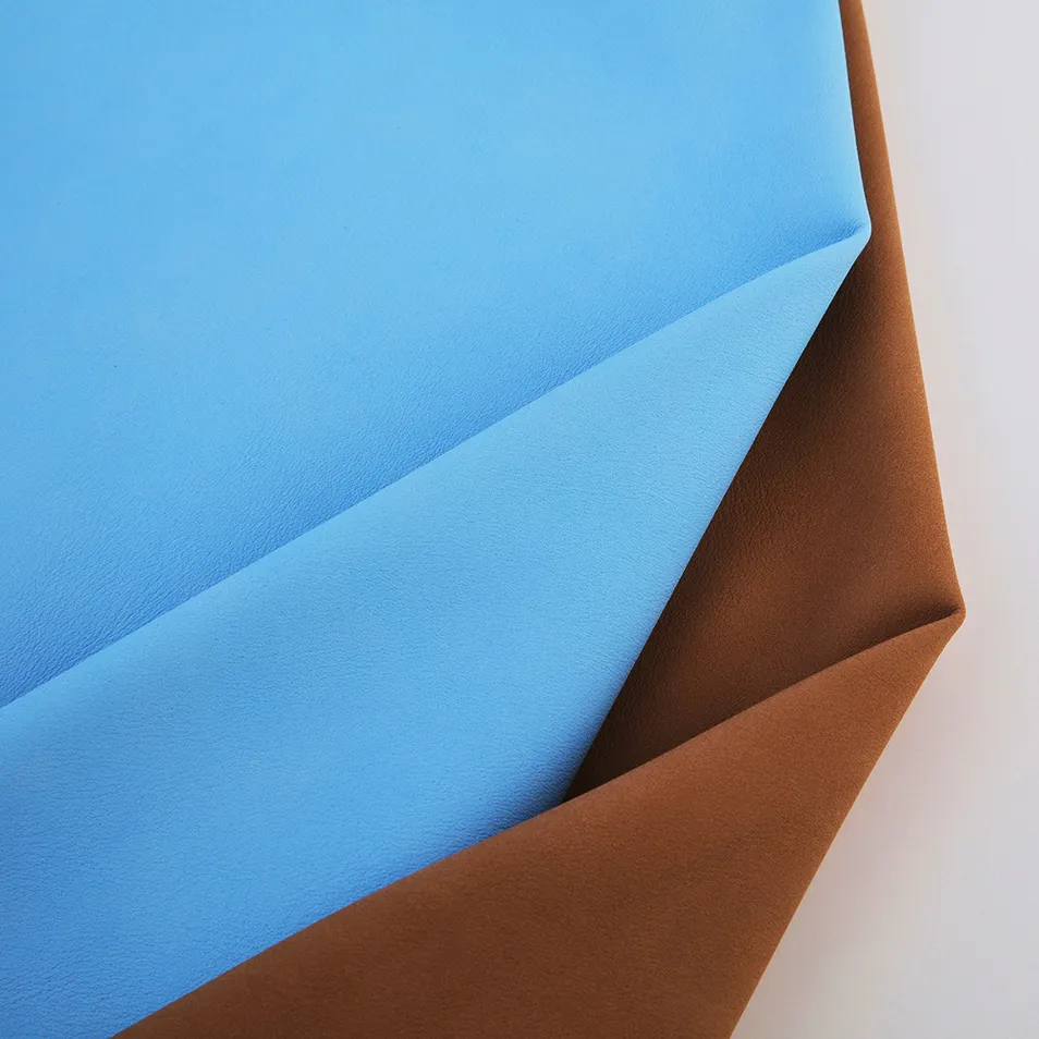 Muestra gratuita de tela de cuero sintético ecológico de material artificial, hecho en China para sillas, zapatos, bolsos, asientos de coche y tapicería