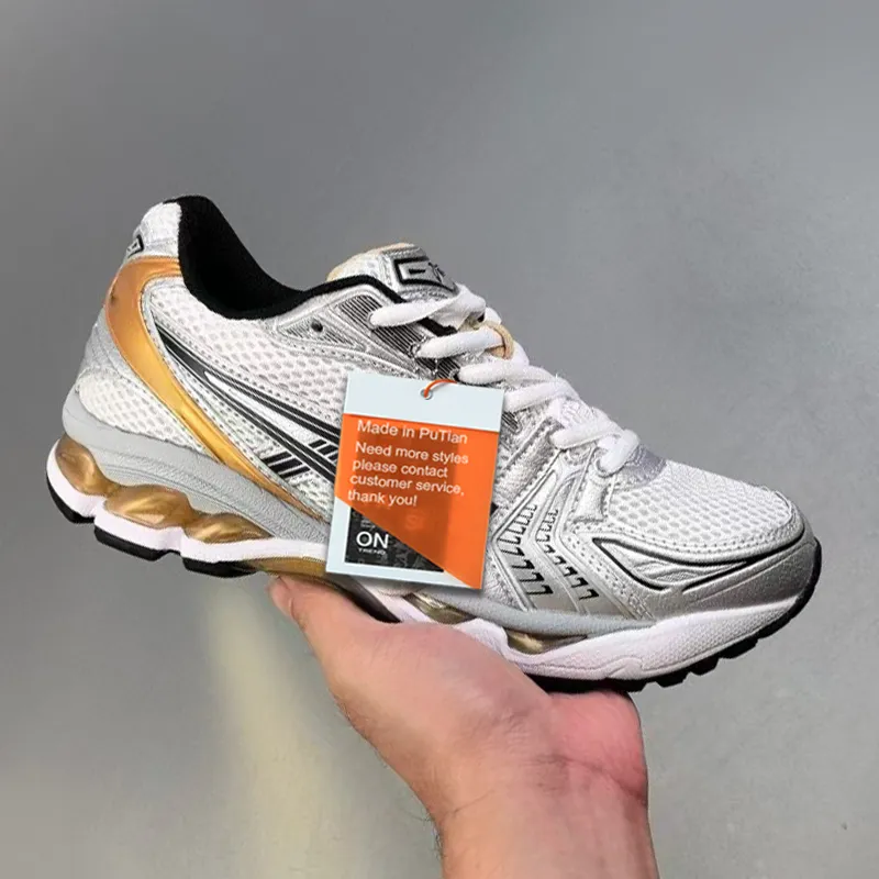Zapatillas deportivas detalle 5