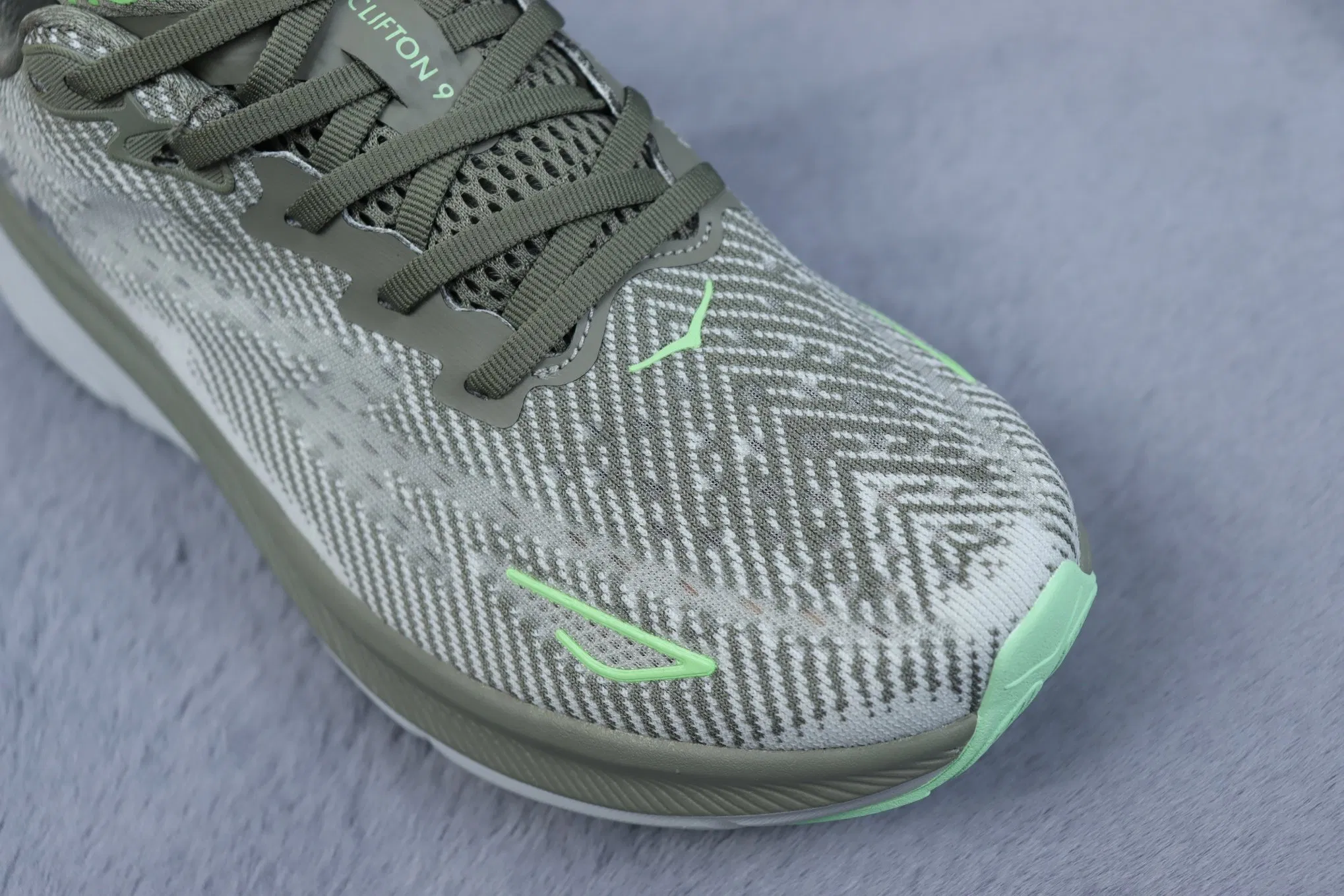 Zapatillas deportivas casuales y de moda Hoka, populares para correr