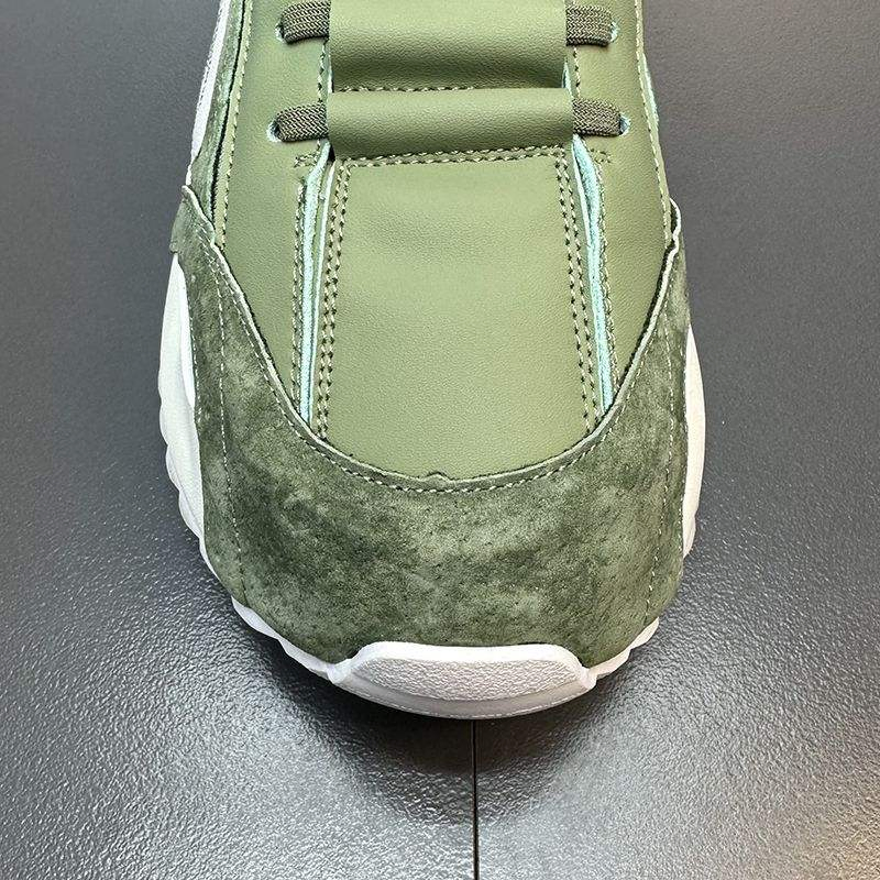Zapatillas de running para hombres en malla de ante verde menta transpirables