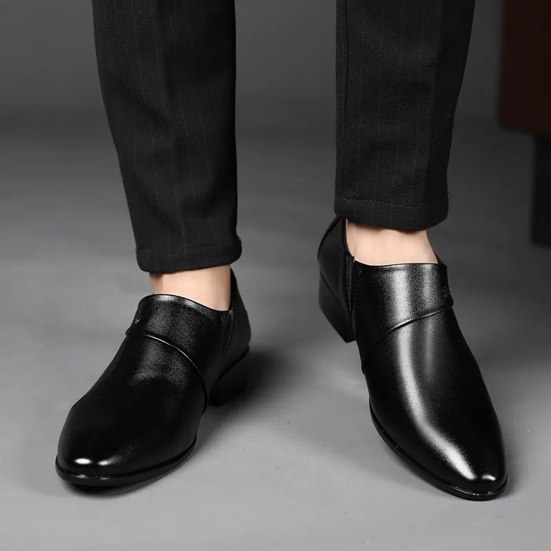 Zapatos de vestir de negocios para hombres de talla grande, zapatos casuales para hombres, zapatos versátiles para bodas