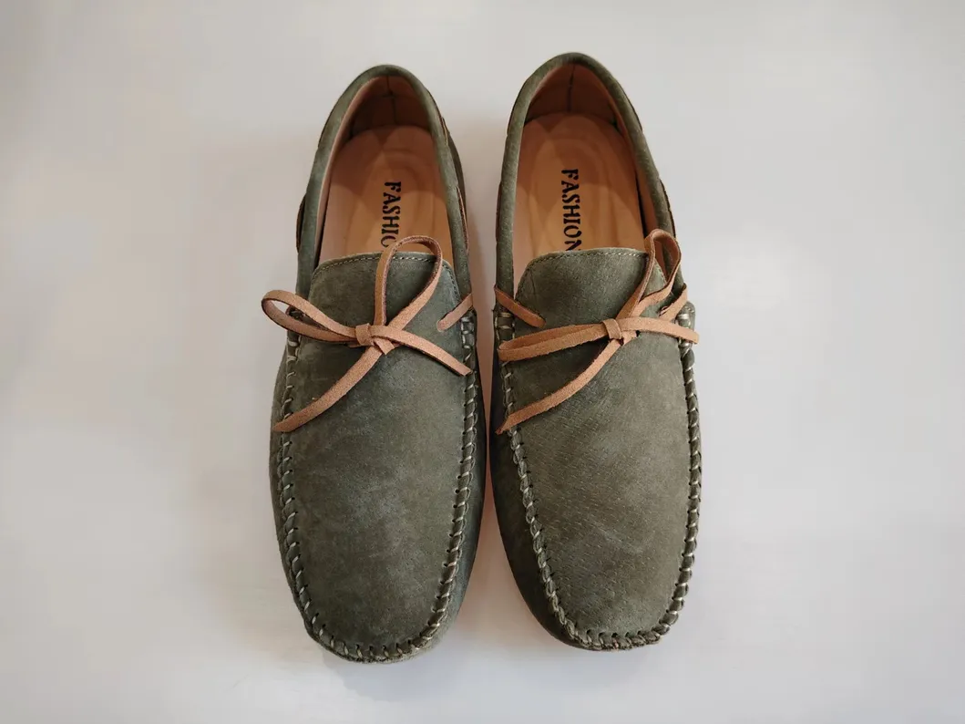 Mocasines de ante de vaca para hombre, zapatos casuales de gran tamaño