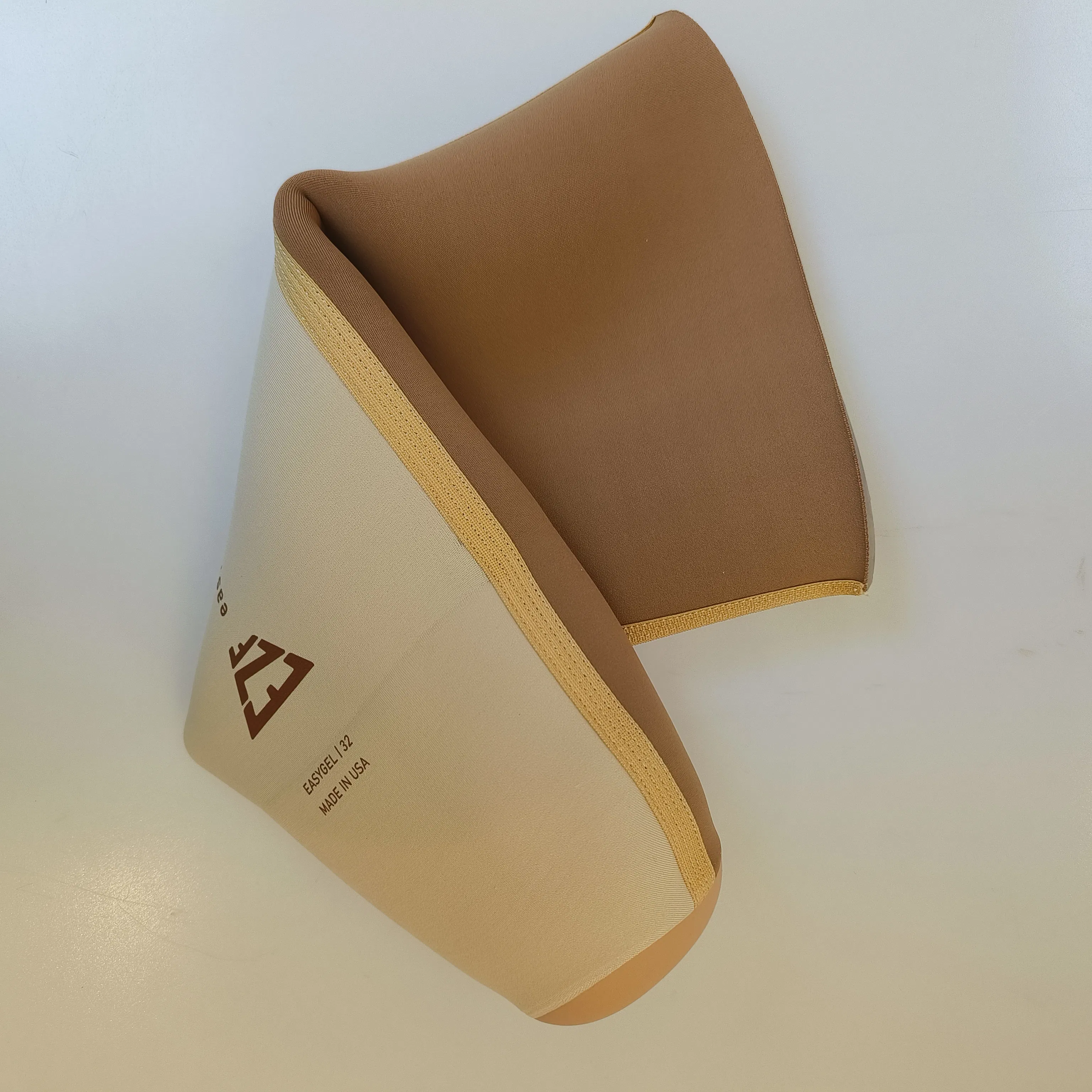 Capa de Gel Alps com Fecho para Perna Prostética