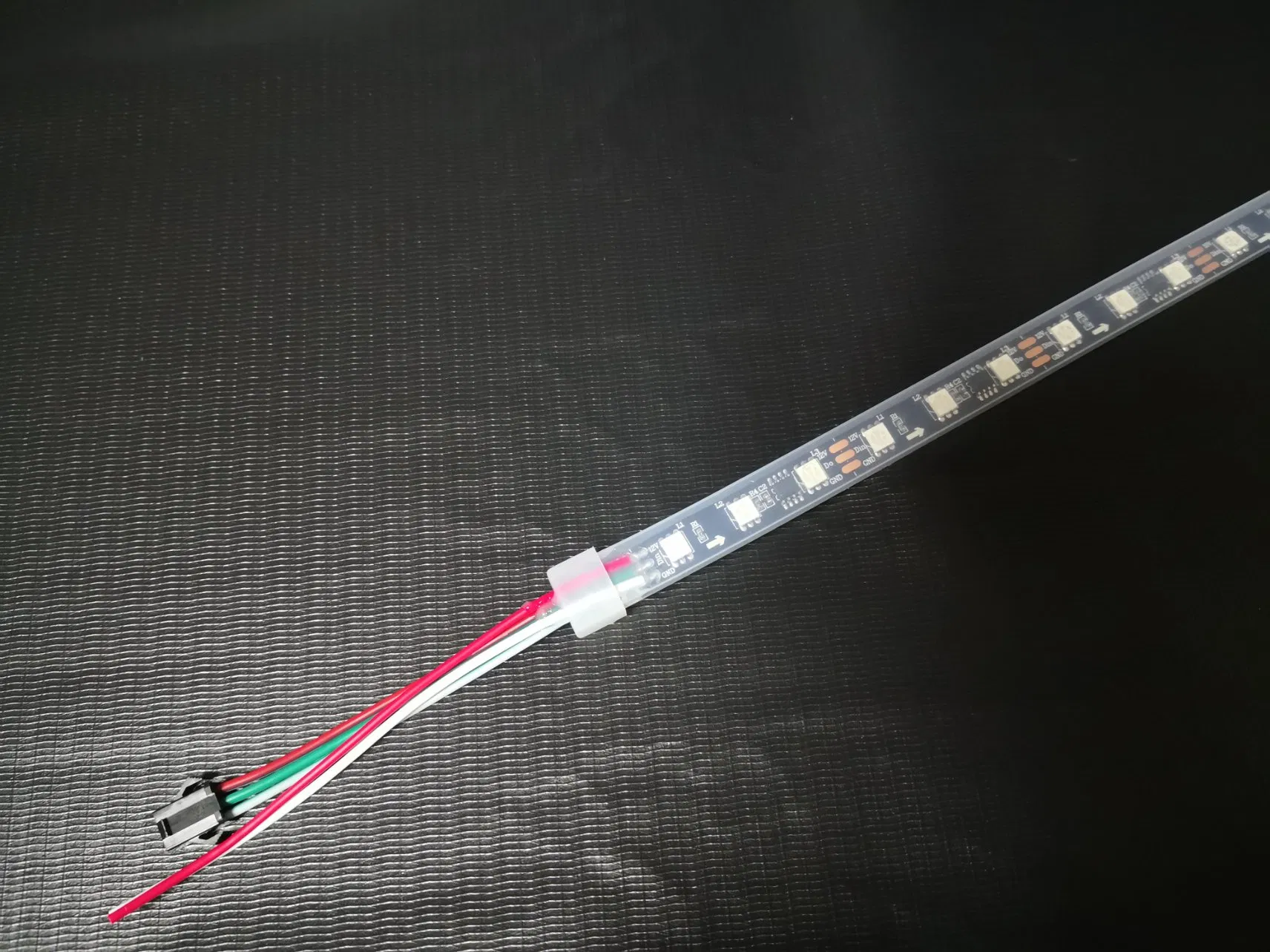 12V Ws2811 5m 30/60/144LEDs Per Meter Addressable Programmable Digital RGB LED Strip