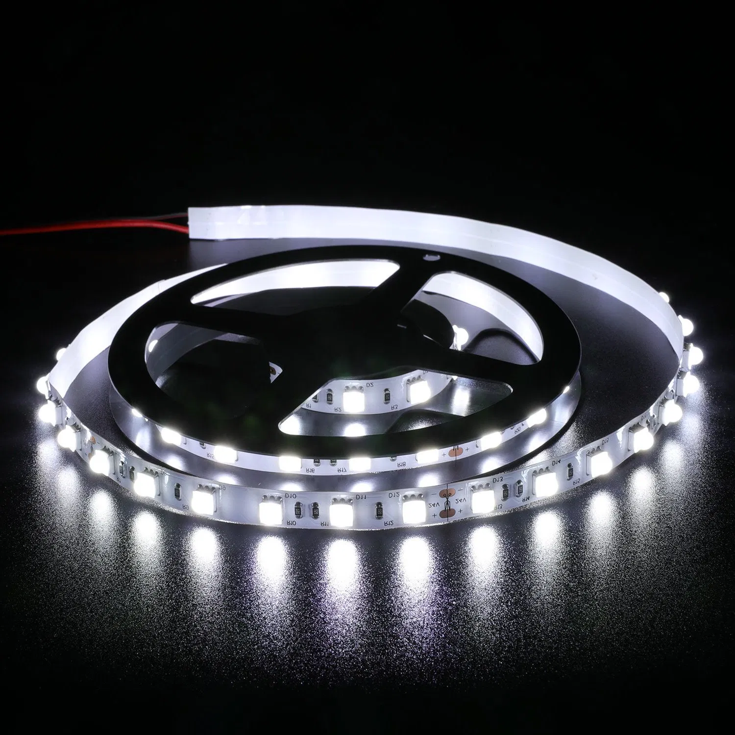 Ultra narrow beam angle 30 degree 60led/m 24VDC 5050 led strip with lens