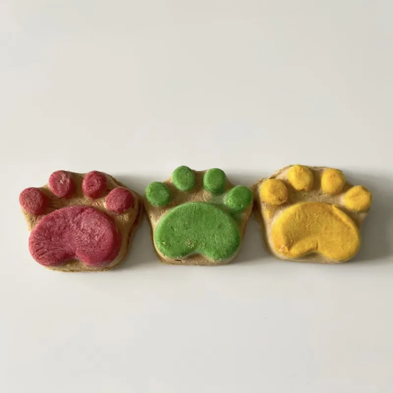 Alimentos para mascotas bajos en grasa galletas deshidratadas en forma de pata bocadillos de yema de huevo