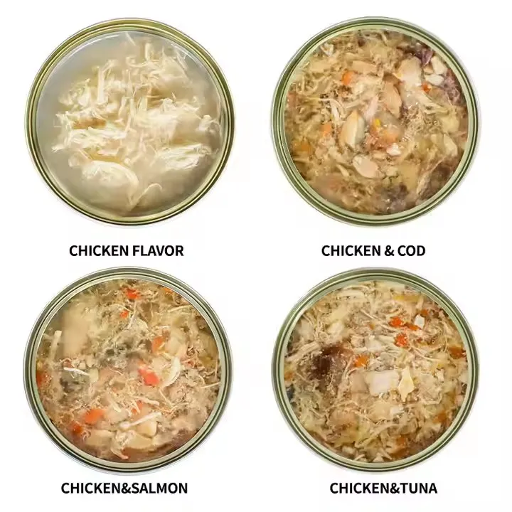 Comida universal en lata para perros y gatos