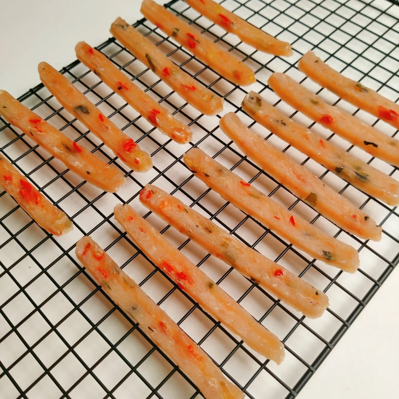Delicias de tiras de pollo y verduras ricas en proteínas para perros y gatos, alimentos para mascotas al por mayor