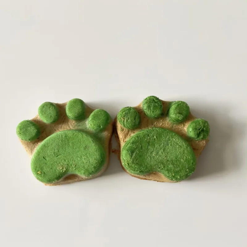 Alimentos para mascotas bajos en grasa galletas deshidratadas en forma de pata bocadillos de yema de huevo