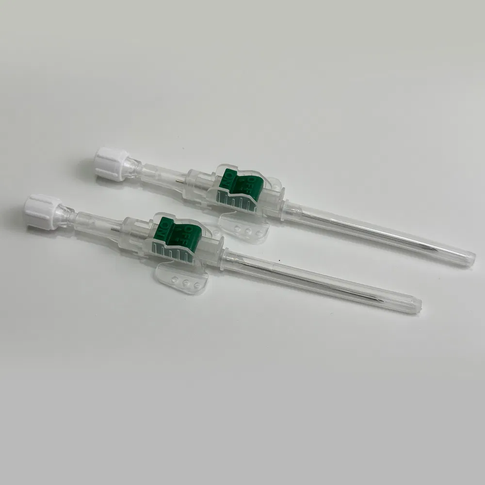 Hypoallergenic Safety IV Catheter with on-off Control Clip to Prevent Backflow and Ensure Aseptic Intravenous Therapy