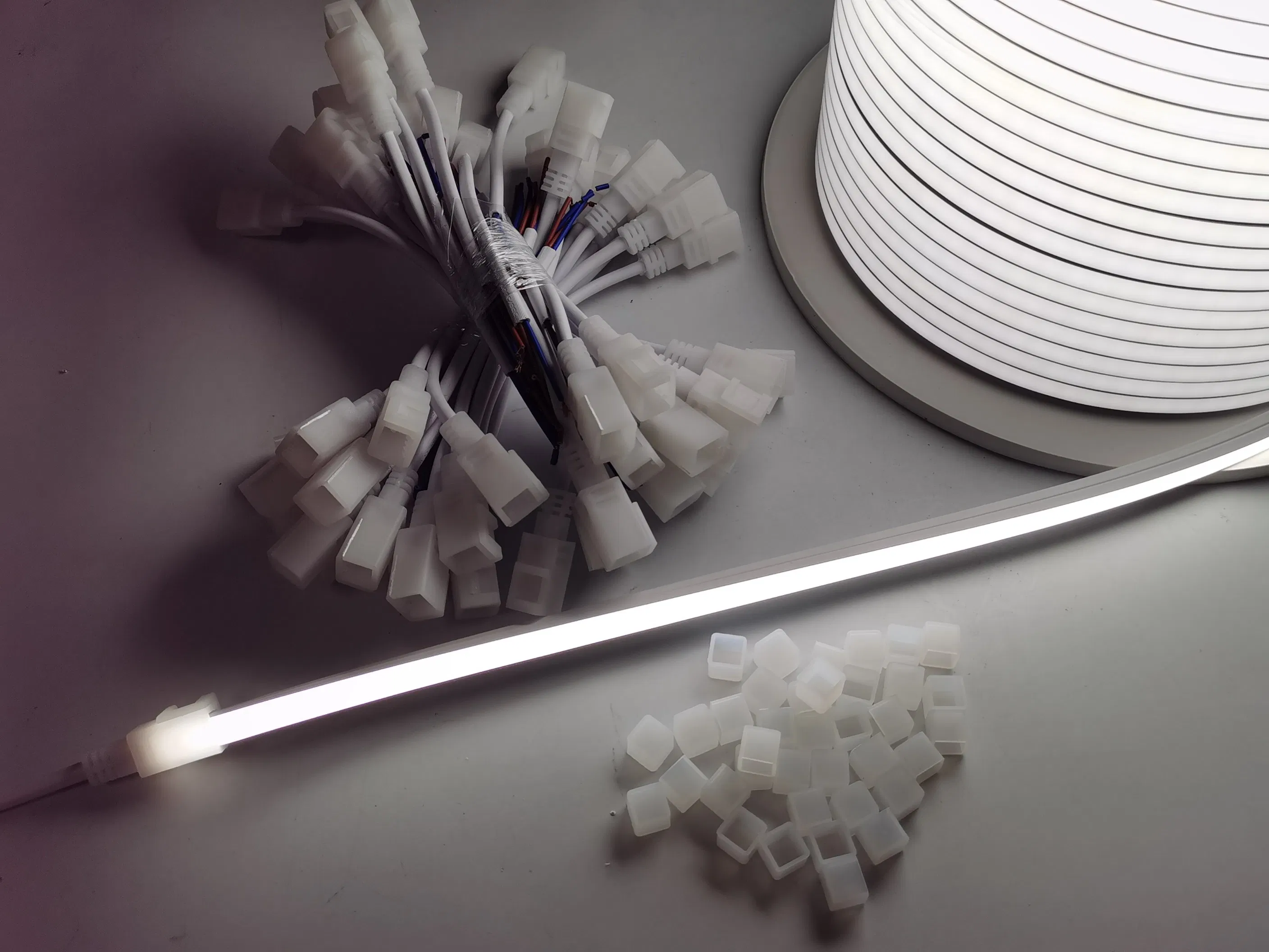 Luzes de Neon LED Top 10X10mm/12X12mm/16X16mm/20X14mm/20X20mm Fita de Neon LED Flexível