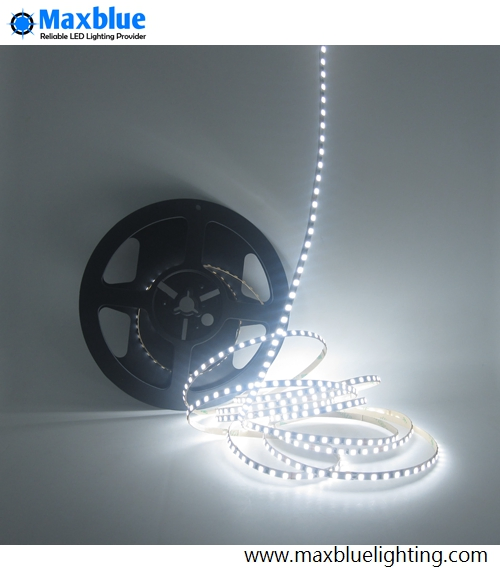 Fita LED de Alta Brilho 2835SMD 140LEDs/M 5mm para Luz de Fundo de TV
