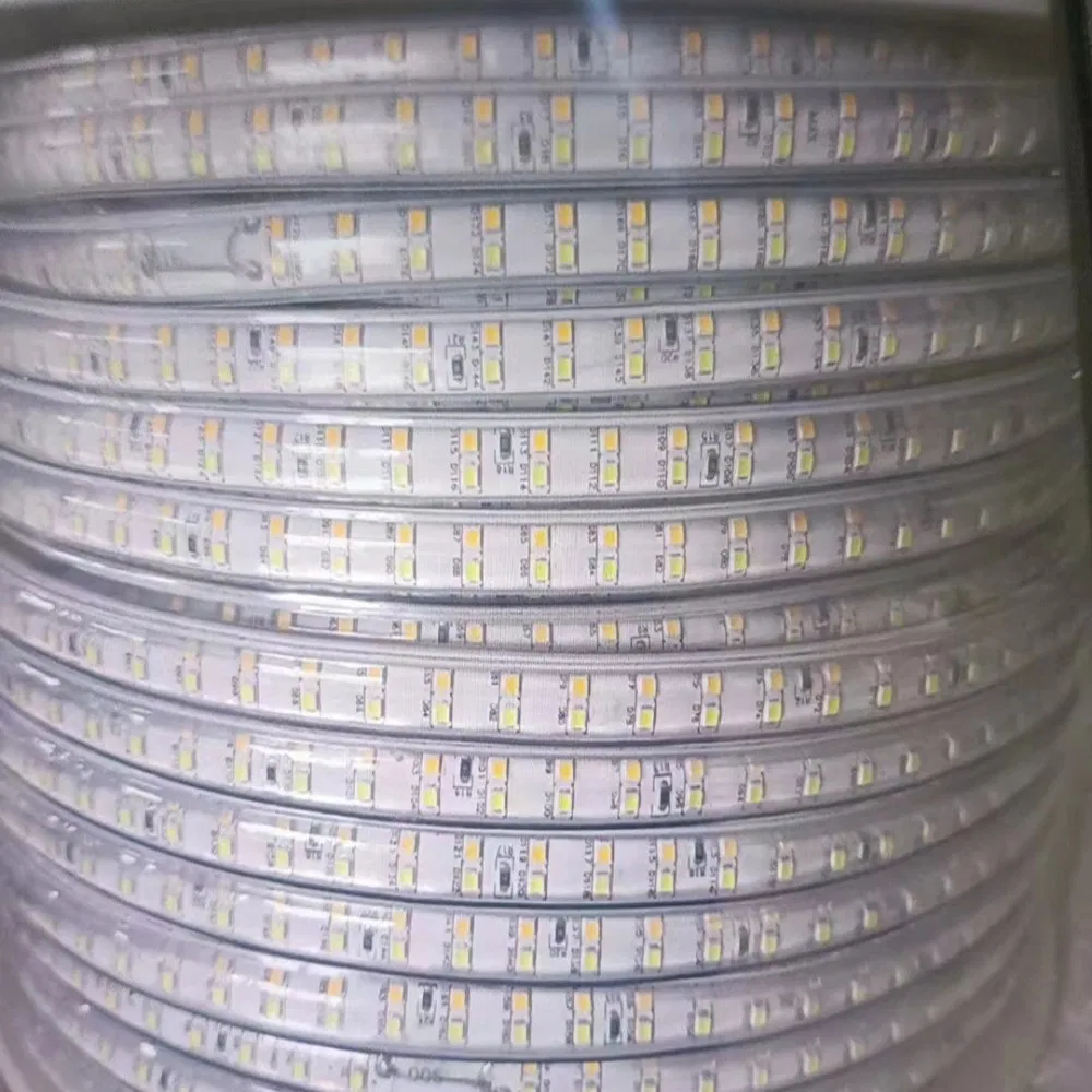 2025 Novo Modelo 5050 RGB-96D Faixa de Luz LED Super Brilhante à Prova d'Água para Exterior, Iluminação de Atmosfera ao Ar Livre, Iluminação para Céu Escuro, Venda Direta de Fábrica