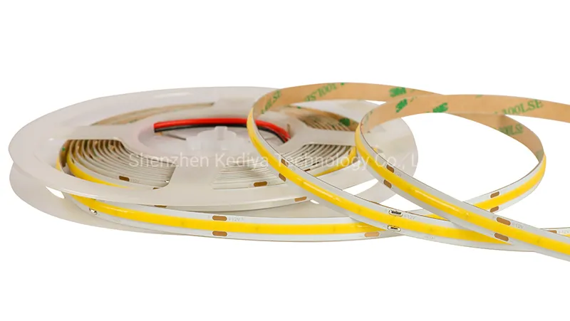 Fita de LED COB Dimmable RGB CCT Versátil para Iluminação Personalizável