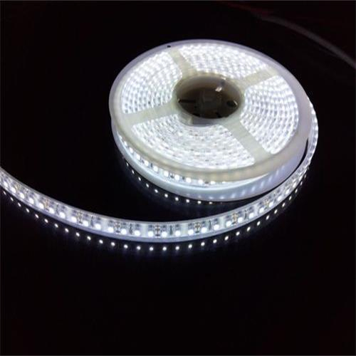 Produtos Competitivos de Fita LED Podem Ser Adequados Para Fita LED para Iluminação Comercial