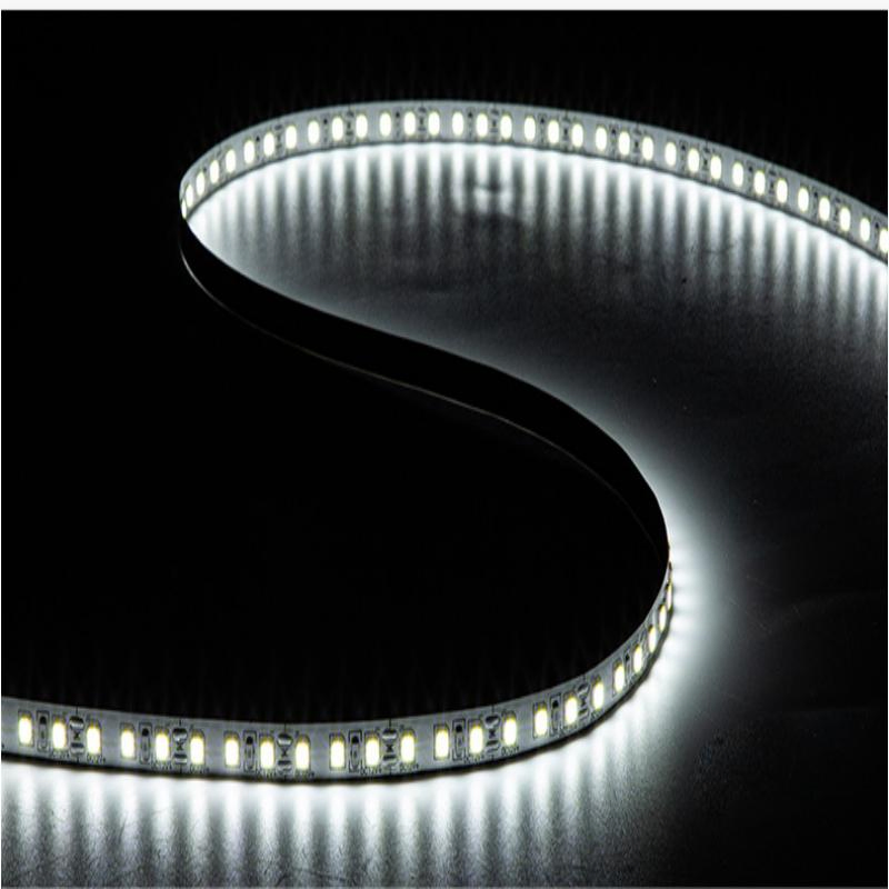 Fitas de LED SMD Ultra Brilhantes Flexíveis 12V 2835 Usadas para Casa, Hotel, Shopping