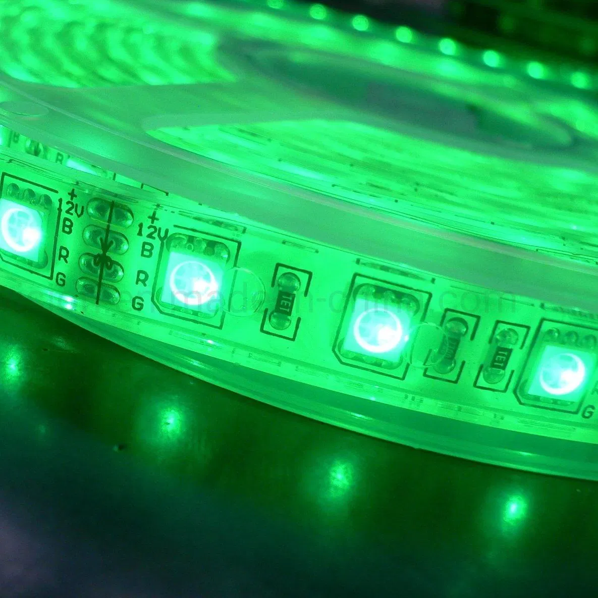 Fita LED RGB SMD de Alta Densidade Personalizada 5050 Multi Cor para Exterior à Prova d'Água Encapsulada em Silicone IP68 Fita LED Flexível 60LEDs/m