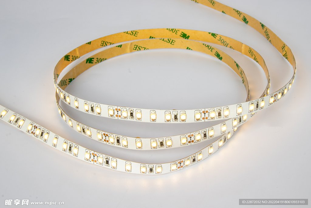 Design Flexível Ecológico Alta Brilho Fita LED para Iluminação Comercial