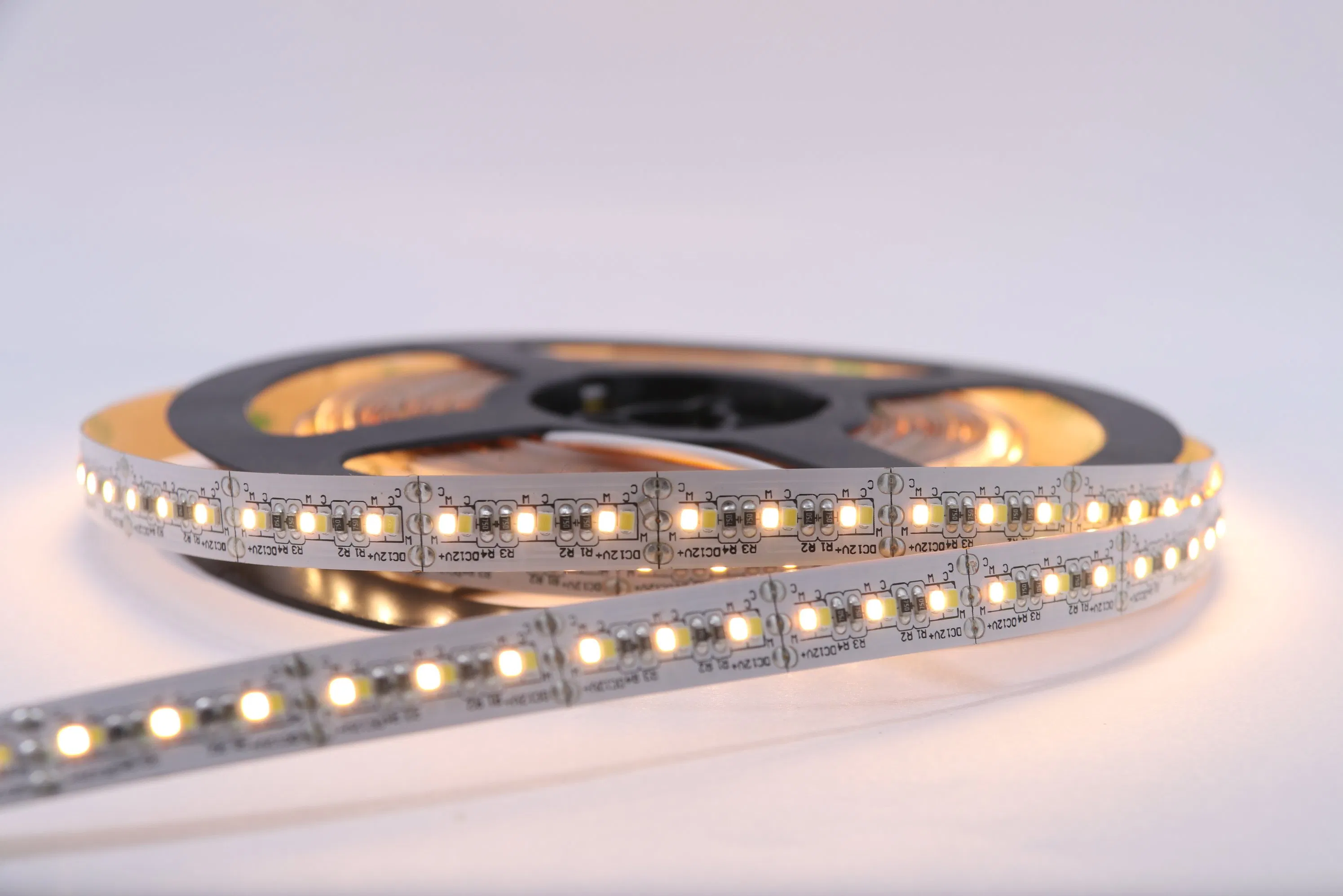 Iluminação Externa 24V 240LEDs/M 5m/Roll Fita de LED SMD 2216 Fita de LED Flexível de Cor Única Personalizada Barra de Luz LED Flexível Ecológica para Decoração