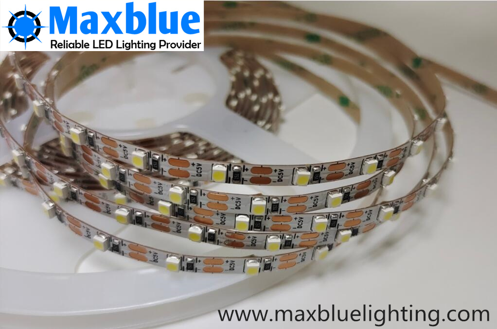 Uma fita de LED cortável DC5V 5mm slim 4.8W USB flexível