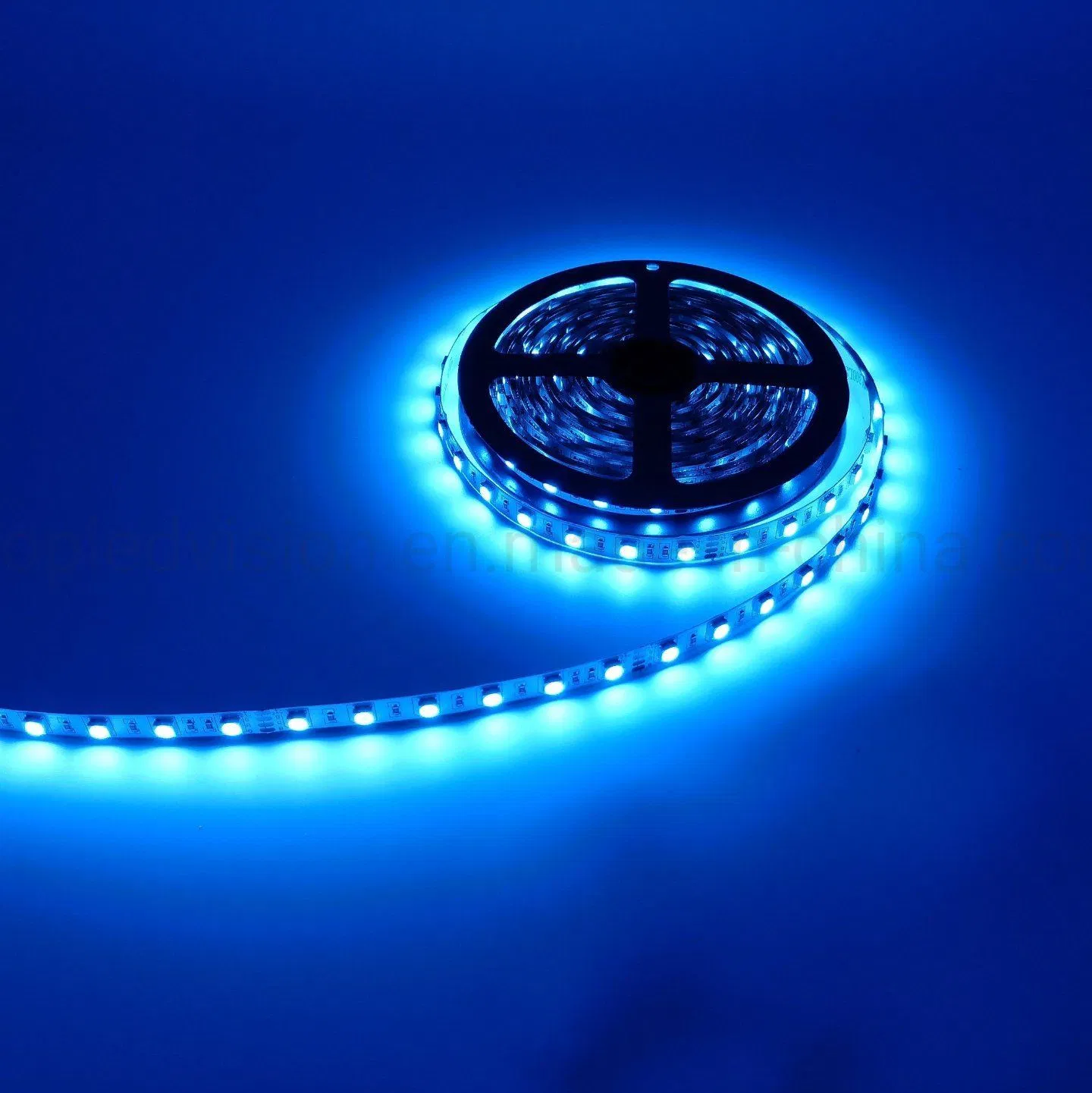 5050 Fita de LED RGB 60LEDs/M 12V 24V Fita de LED Flexível à Prova d'Água para Uso Interno e Externo OEM ODM