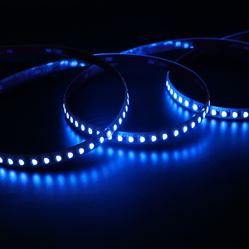 OEM e ODM FCC ROHS CE Certificado Flexível 5050 LED Strip Light RGBW 24V IP20 IP65 IP67 120LEDs 19W/M para Instalações Curvas