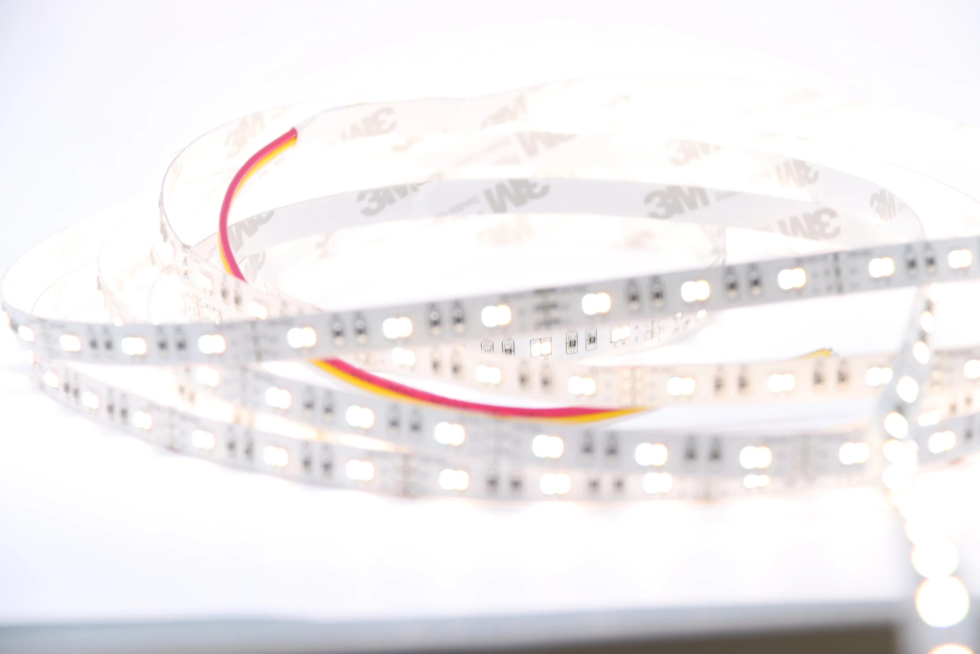Iluminação Externa 24V 240LEDs/M 5m/Roll Fita de LED SMD 2216 Fita de LED Flexível de Cor Única Personalizada Barra de Luz LED Flexível Ecológica para Decoração