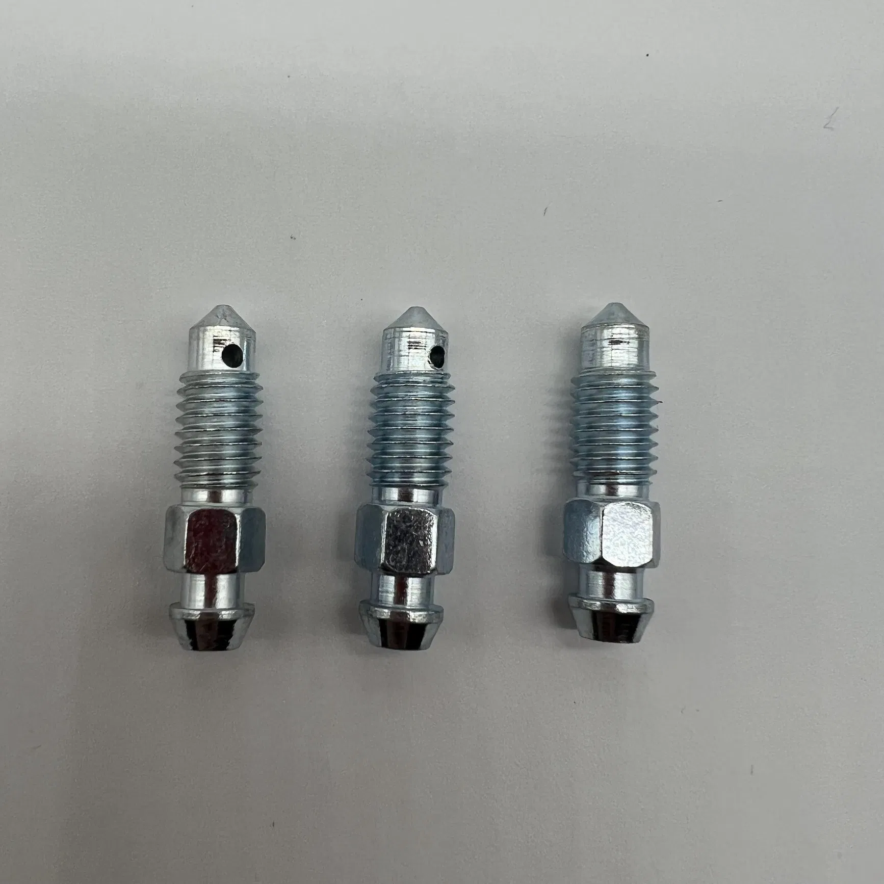 Bd13m07 Brake Bleeder Screws Valve Caliper Screw