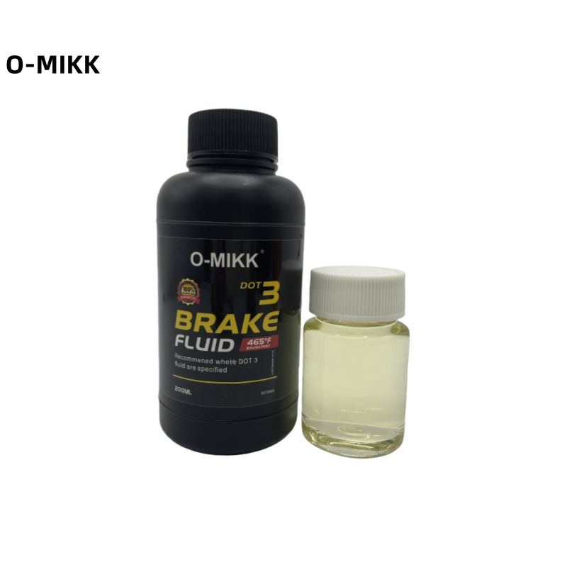 Brake Fluid DOT3 Factory Brake Fluid DOT3 Anti Corrosion Lubricant Oil in 200ml Yellow Plastic Bottle