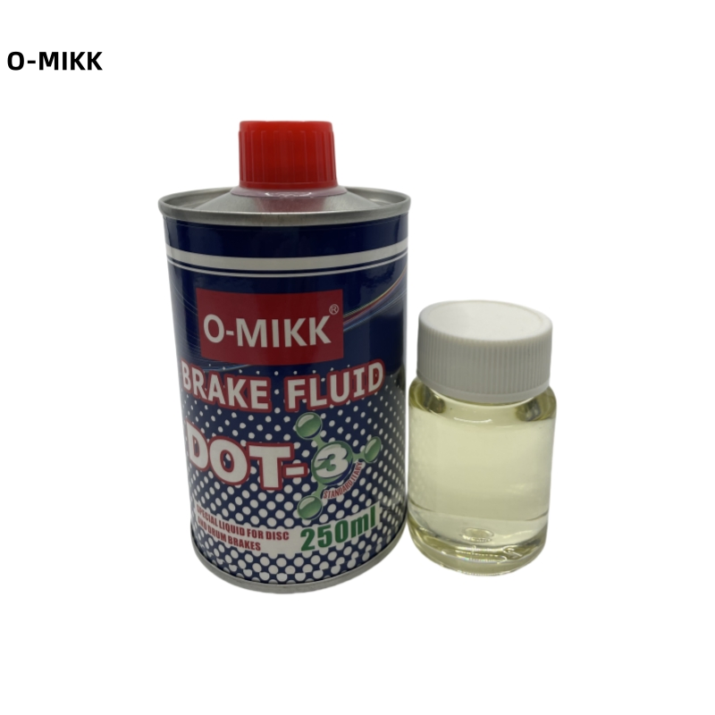 DOT3 Brake Fluid 250ml Iron Bottle High Boiling Point for Vehicles OEM