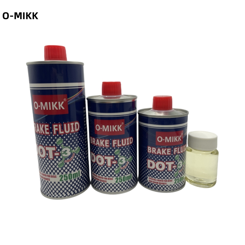 China Factory DOT3 Brake Fluid with Custom Label