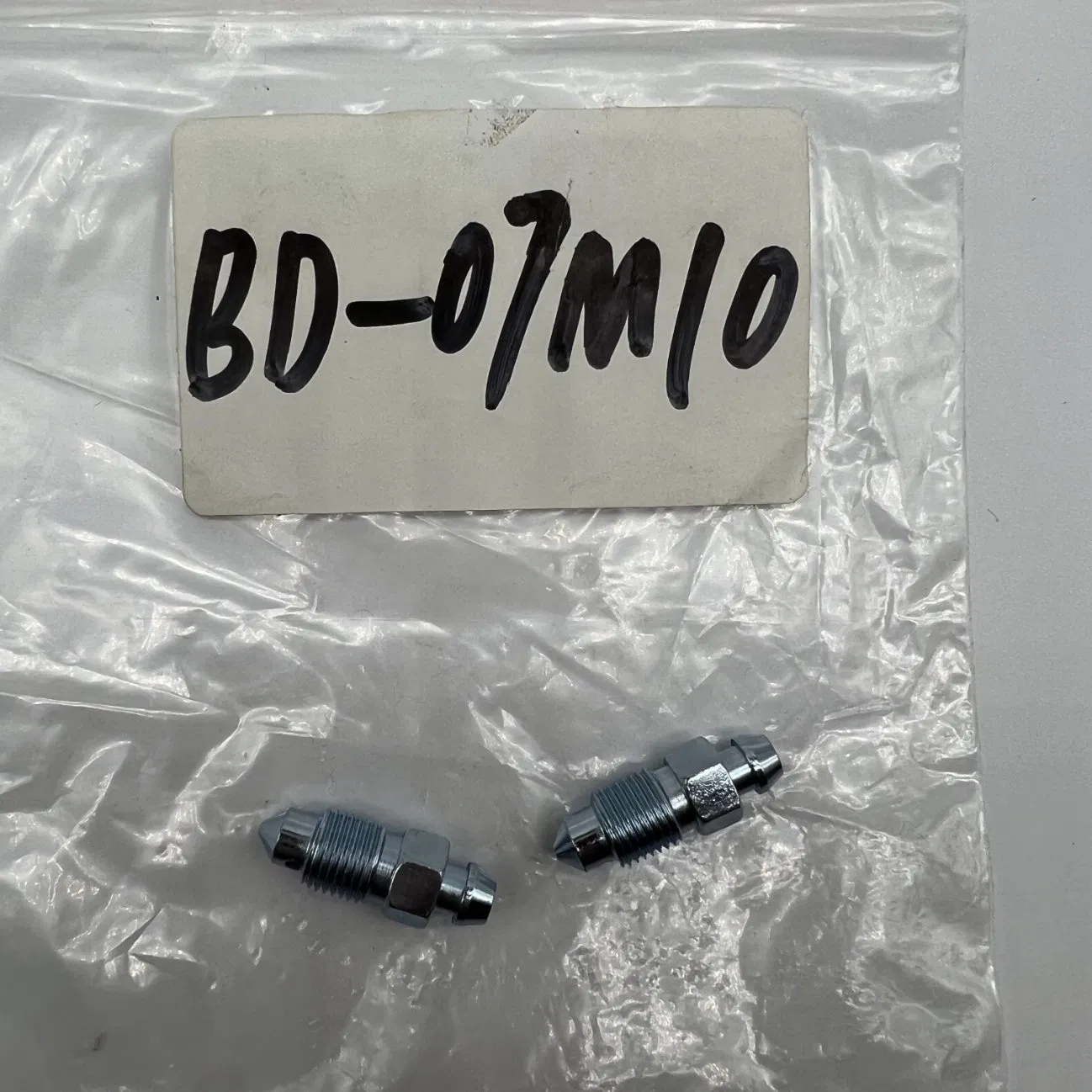 Bd07m10 Bleeder Screw Bleed Screw Valve Screw Brake Screw