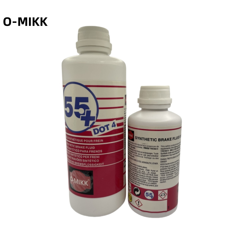 Oil Multiple Color Brake Fluid DOT 4 Automotive Lubricant Plastic Bottle General Composition 500ml Brake Oil
